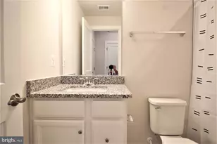 2471 Liberty Loop, Herndon, VA 20171 - Photo 8