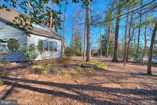 11574 Lake Newport Rd, Reston, VA 20194 - Photo 8