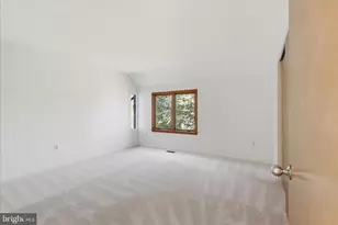 11574 Lake Newport Rd, Reston, VA 20194 - Photo 42