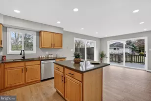 478 Montalto Dr, Herndon, VA 20170 - Photo 8