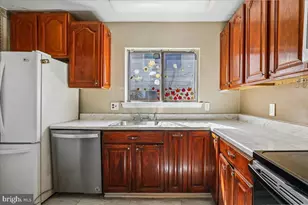 7113 Itte Ln, Springfield, VA 22150 - Photo 2