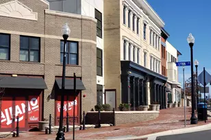 803 Elden St, Herndon, VA 20170 - Photo 34