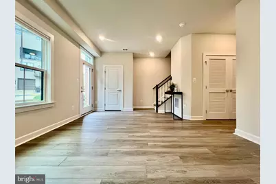 2339 Water Promenade Avenue, Herndon, VA 20171 - Photo 4