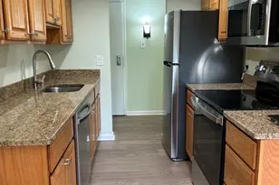 11609 Stoneview Square, Reston, VA 20191 - Photo 4