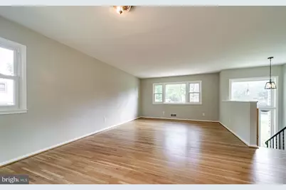 5116 Ampthill Drive, Alexandria, VA 22312 - Photo 2