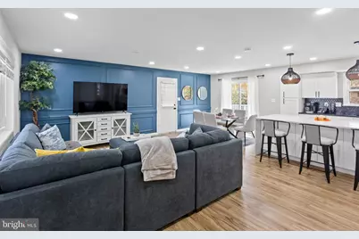 4307 San Carlos Drive, Fairfax, VA 22030 - Photo 2