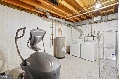 8483 Laurel Oak Drive, Springfield, VA 22153 - Photo 16