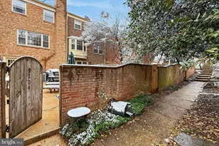 9204 Bailey Ln, Fairfax, VA 22031 - Photo 42