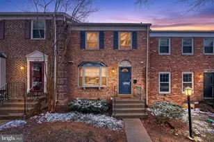 9204 Bailey Ln, Fairfax, VA 22031 - Photo 1