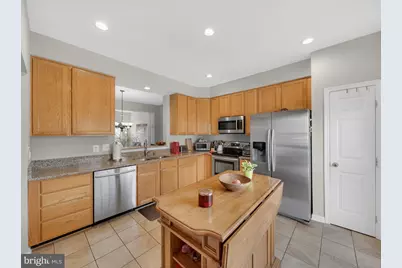 14334 Stonewater Court, Centreville, VA 20121 - Photo 6