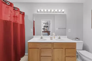 14334 Stonewater Ct, Centreville, VA 20121 - Photo 32