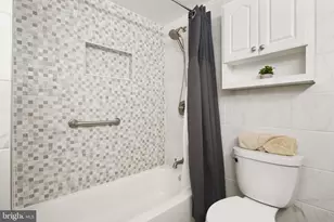 8282 Morning Dew Ct, Springfield, VA 22153 - Photo 34