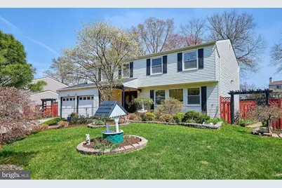 7307 Sterling Grove Drive, Springfield, VA 22150 - Photo 4