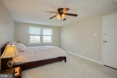 7307 Sterling Grove Drive, Springfield, VA 22150 - Photo 26
