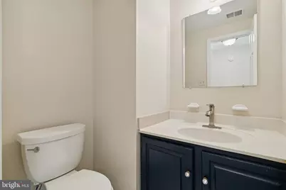 7810 Ashley Glen Road, Annandale, VA 22003 - Photo 26