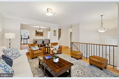 7810 Ashley Glen Road, Annandale, VA 22003 - Photo 4