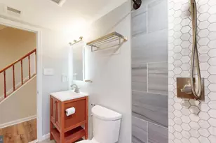 5705 Heritage Hill Ct, Alexandria, VA 22310 - Photo 34