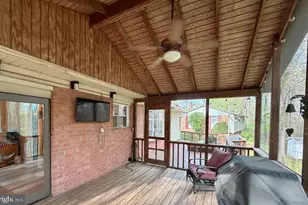 8467 Thames St, Springfield, VA 22151 - Photo 24