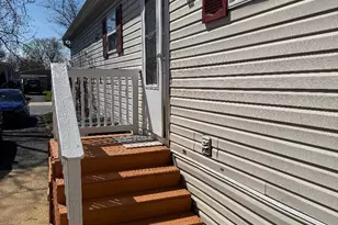 14512 Northeast Pl, Chantilly, VA 20151 - Photo 2