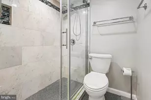 5901 Mt Eagle Dr, Alexandria, VA 22303 - Photo 30