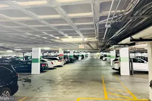 3701 S George Mason Dr, Falls Church, VA 22041 - Photo 26