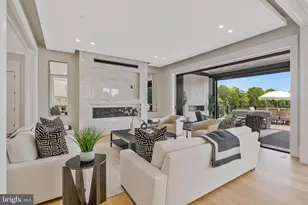 1044 Carper St, McLean, VA 22101 - Photo 34