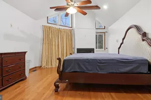 7607 Burnside Ct, Falls Church, VA 22043 - Photo 26