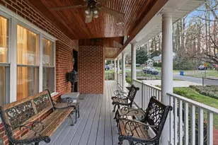 7607 Burnside Ct, Falls Church, VA 22043 - Photo 68