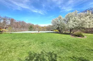 5650 Ridge View Dr, Alexandria, VA 22310 - Photo 40