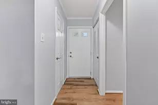 5650 Ridge View Dr, Alexandria, VA 22310 - Photo 4