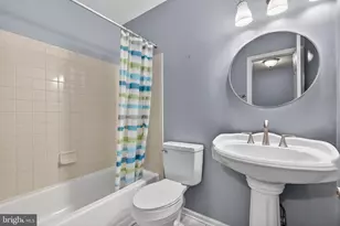 5650 Ridge View Dr, Alexandria, VA 22310 - Photo 30