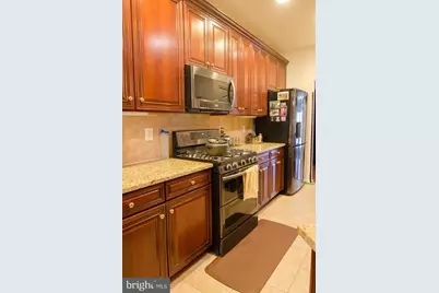 12176 Bridgend Run, Fairfax, VA 22030 - Photo 4