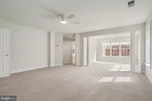 9185 Topaz St, Fairfax, VA 22031 - Photo 26