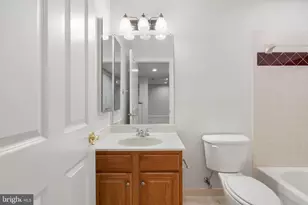 9185 Topaz St, Fairfax, VA 22031 - Photo 62