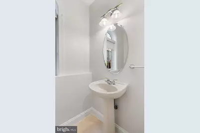 9185 Topaz Street, Fairfax, VA 22031 - Photo 10