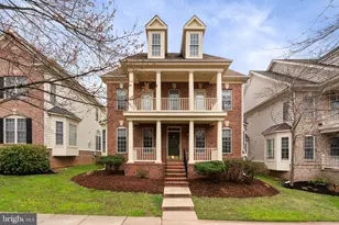 9185 Topaz St, Fairfax, VA 22031 - Photo 1