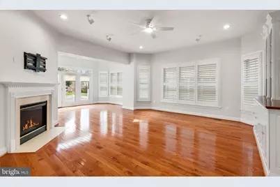 9185 Topaz Street, Fairfax, VA 22031 - Photo 12