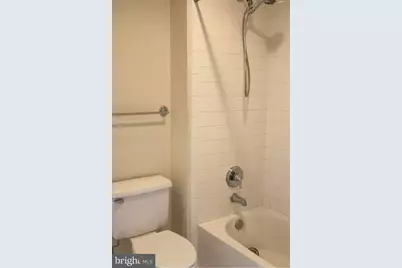 1601 Leeds Castle Drive, Vienna, VA 22182 - Photo 14