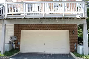 1601 Leeds Castle Dr, Vienna, VA 22182 - Photo 18