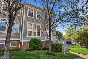 14300 Montverd Ct, Centreville, VA 20121 - Photo 2