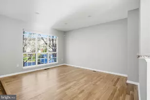 14300 Montverd Ct, Centreville, VA 20121 - Photo 8