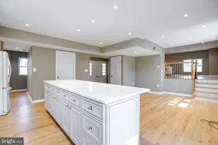 3923 Forest Grove Dr, Annandale, VA 22003 - Photo 10