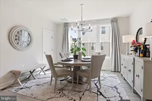 2861 Hokie Ln, Alexandria, VA 22306 - Photo 12