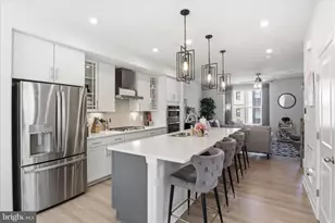 2861 Hokie Ln, Alexandria, VA 22306 - Photo 14