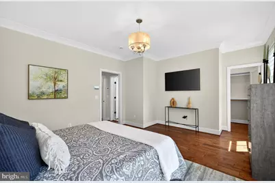 151 Center S #1, Vienna, VA 22180 - Photo 36