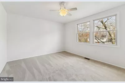 13140 Madonna Lane, Fairfax, VA 22033 - Photo 40