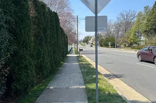 9901 Blake Ln, Oakton, VA 22124 - Photo 6