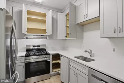 1704 Lake Shore Crest Drive #16, Reston, VA 20190 - Photo 16