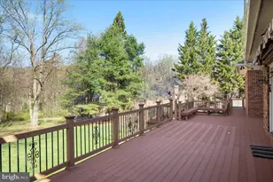 532 Walker Rd, Great Falls, VA 22066 - Photo 66