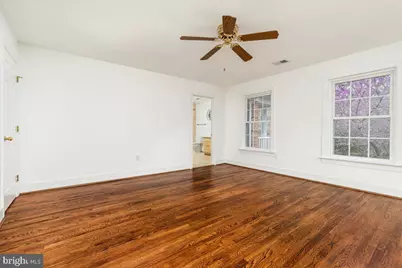 532 Walker Rd, Great Falls, VA 22066 - Photo 52